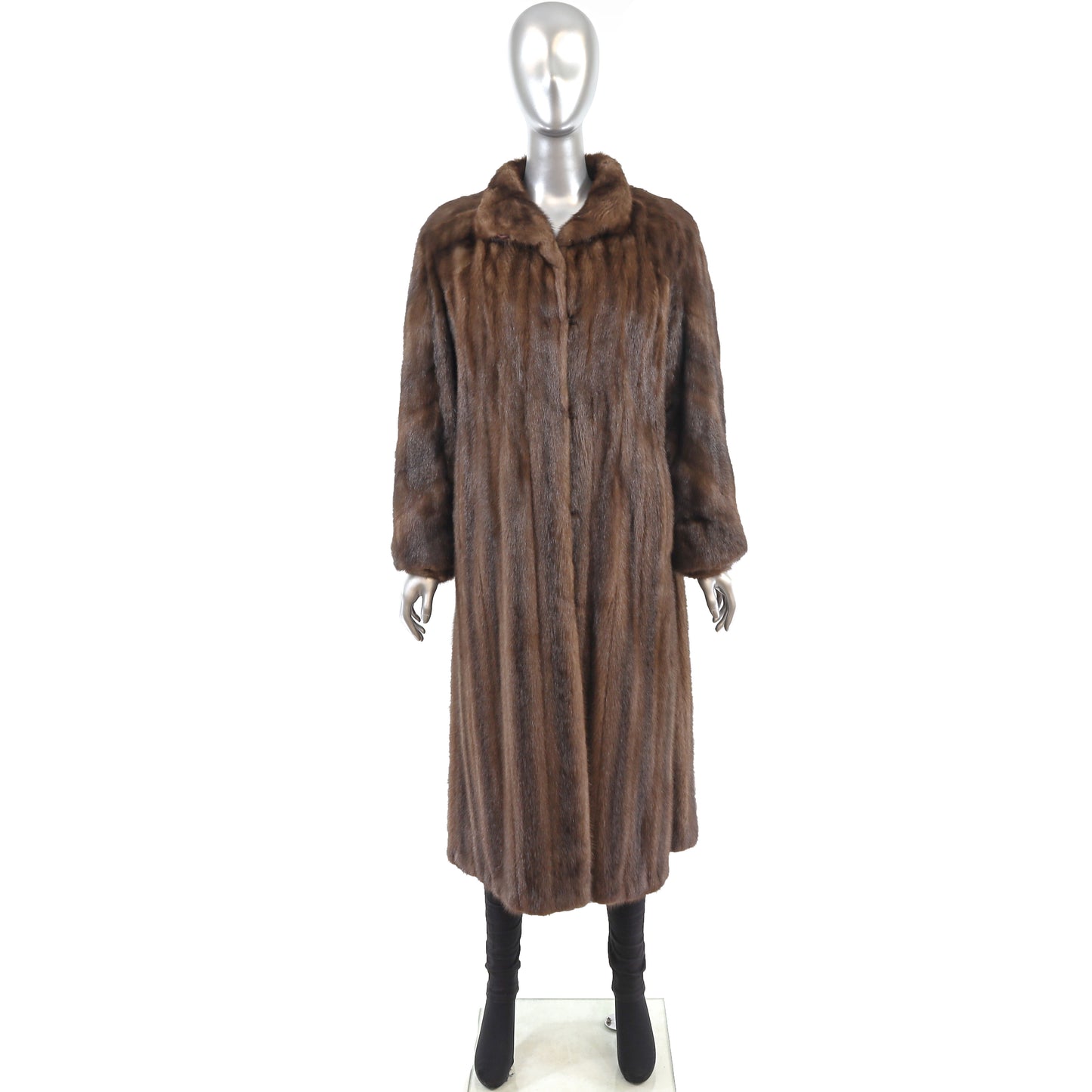 Lunaraine Mink Coat - Size M