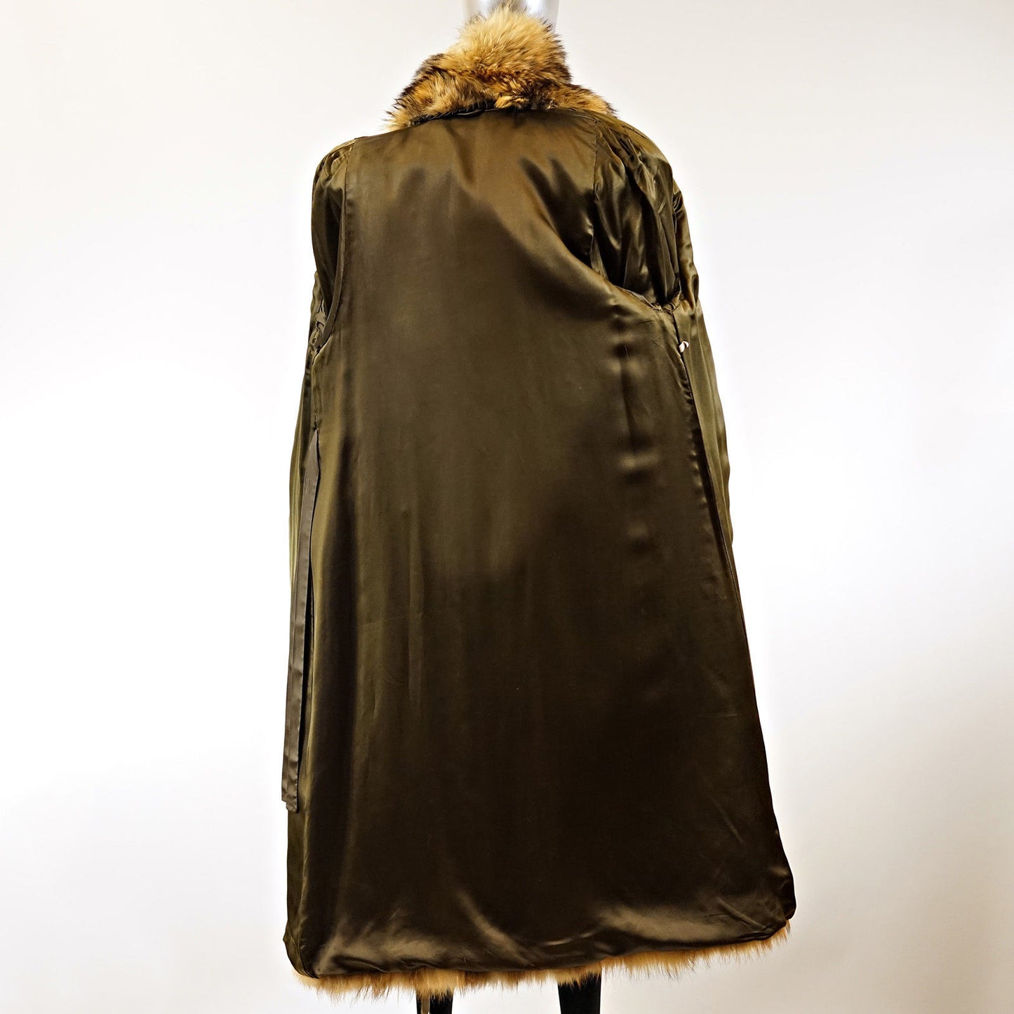 Tanuki Fur Coat - Size M