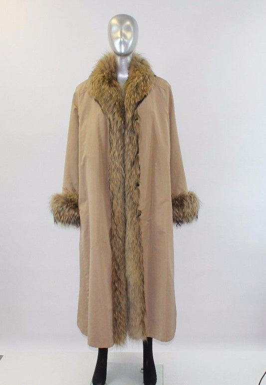 Camel Sheared Beaver Revers with Raccoon Fur Coat Size M