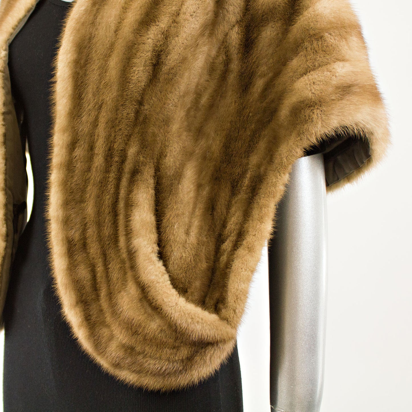 Lunaraine Mink Stole- Free Size