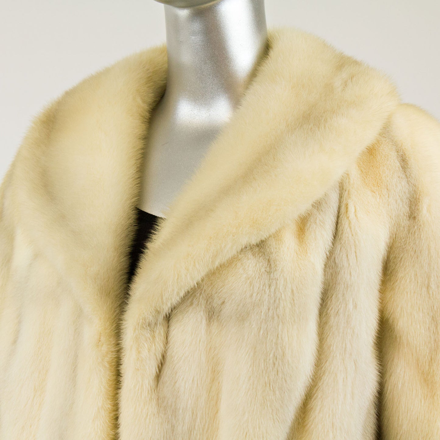 Pearl Mink Jacket- Size M-L (Vintage Furs)